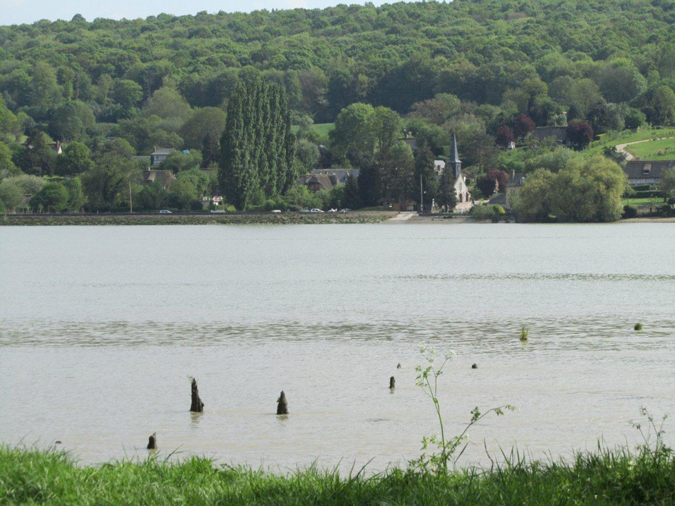 Ancien passage d'eau de Vieux-Port -  Seconde-Guerre-Mondiale.com